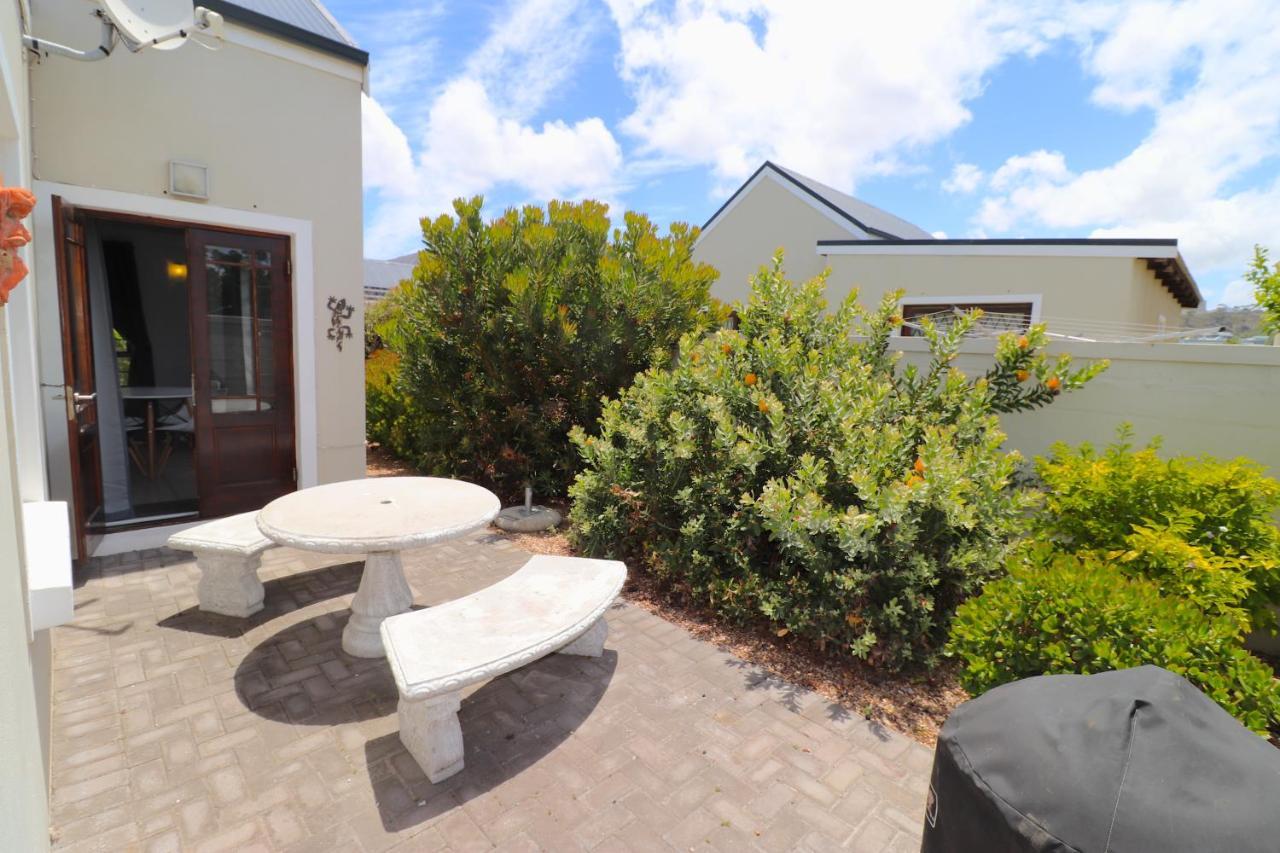 Carole'S Cottage Hermanus Dış mekan fotoğraf